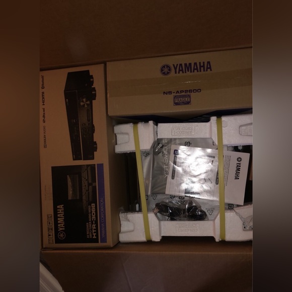 Yamaha Home Theatre Fully loaded - Picture 5 of 5